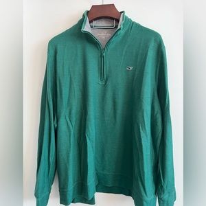 Vineyard vines quarter zip pull over
